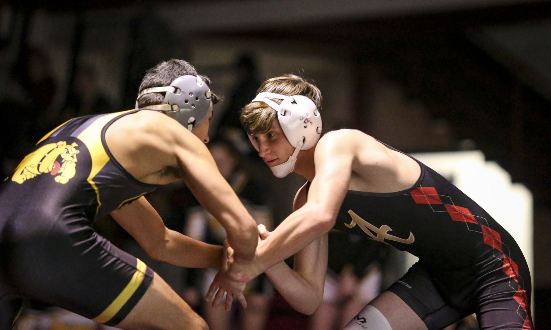 012418-BETTENDORF-ASSUMPTION-WRESTLING-027